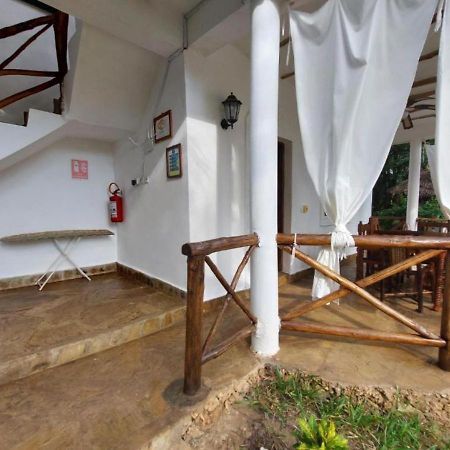 Marine Holiday House Malindi Eksteriør bilde