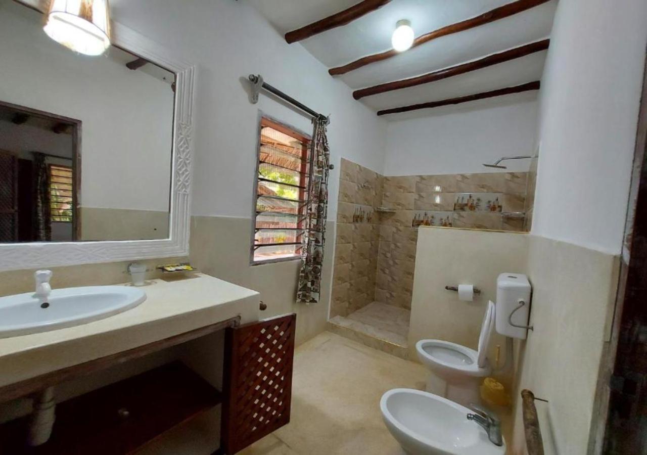 Marine Holiday House Malindi Eksteriør bilde
