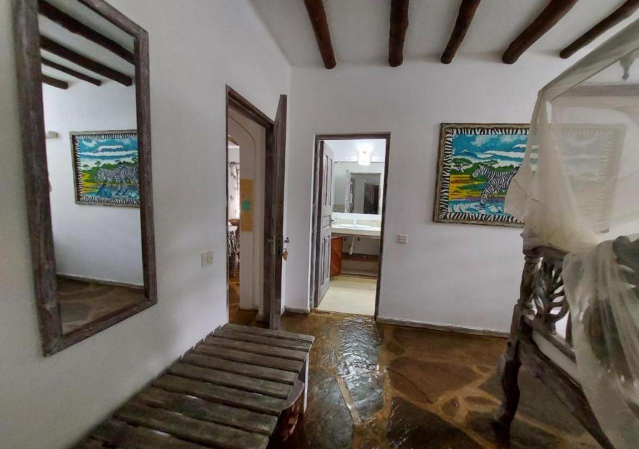 Marine Holiday House Malindi Eksteriør bilde